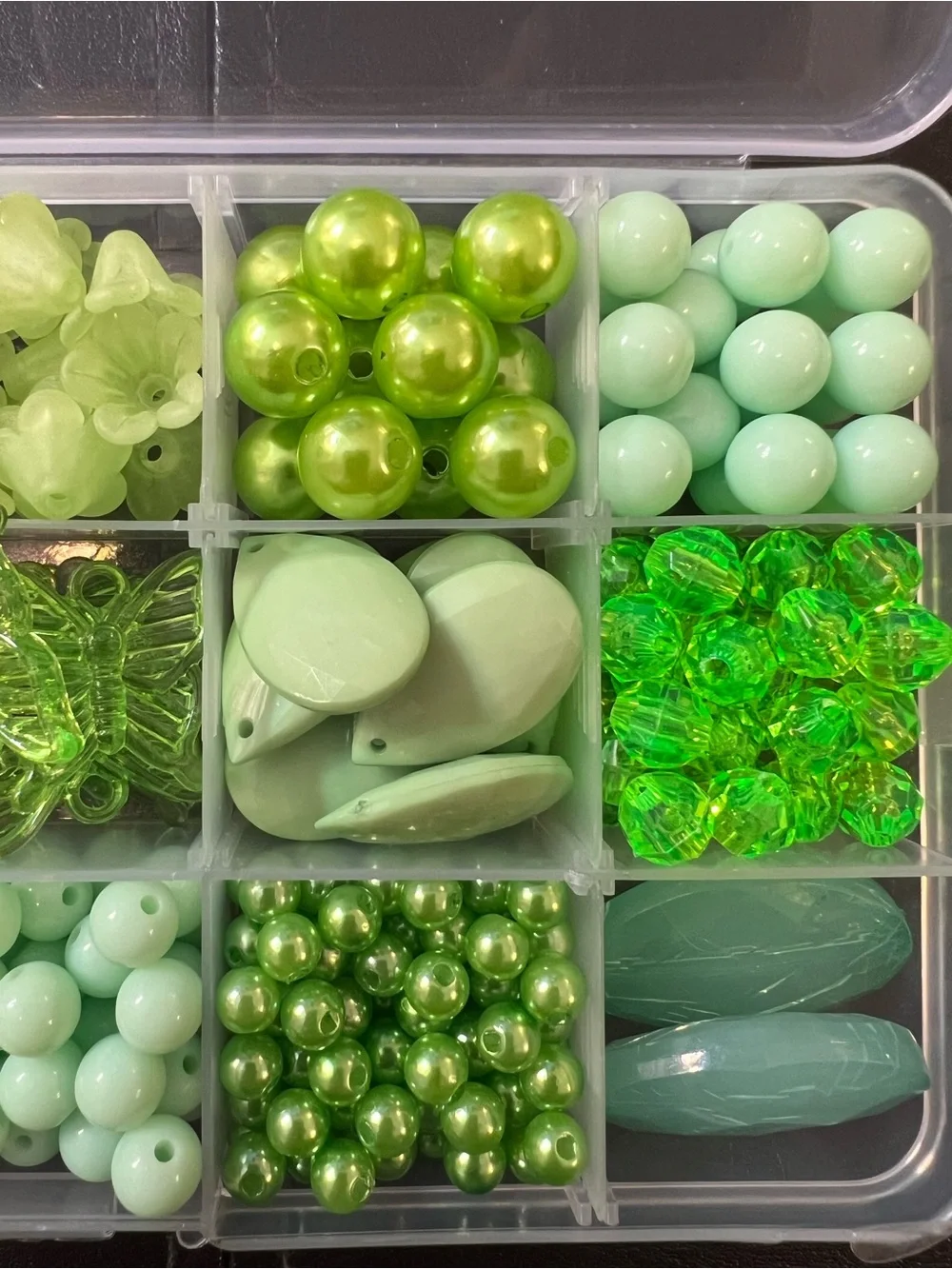 Craft Beads, GRANNY SMITH APPLE - NO WORMS, Jewelry Supplies, loose bulk beads